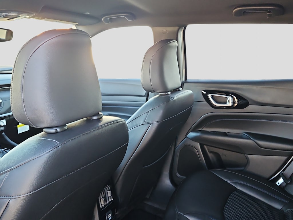 Thumbnail: 2026 Jeep Compass - 12