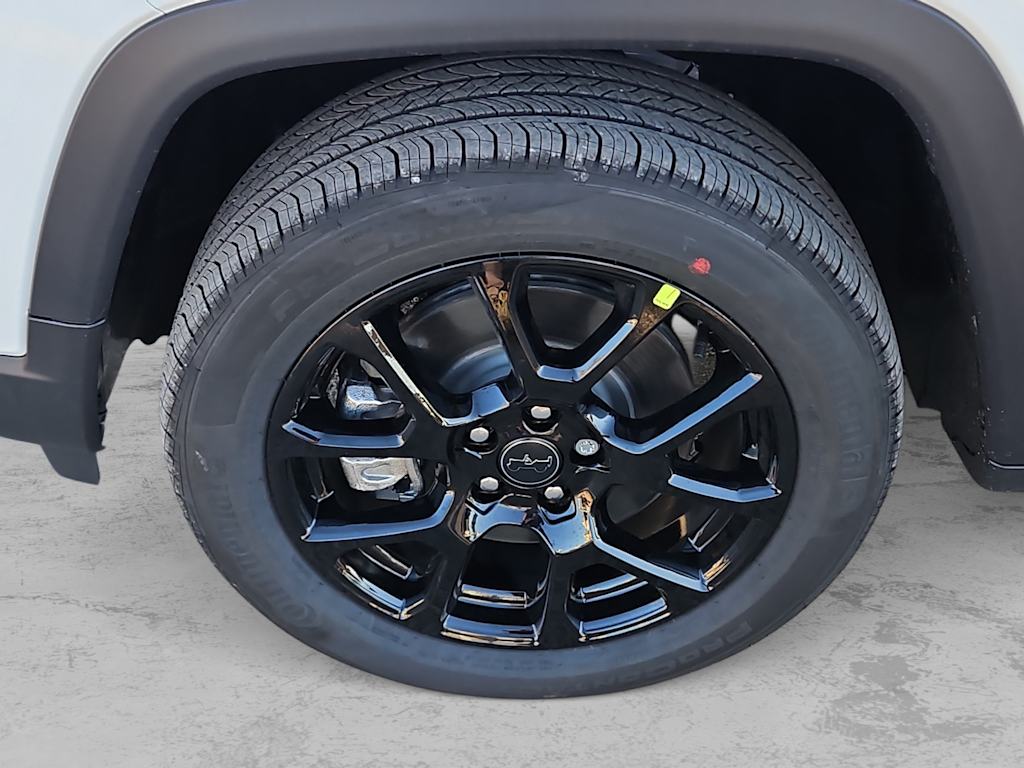 Thumbnail: 2026 Jeep Compass - 8