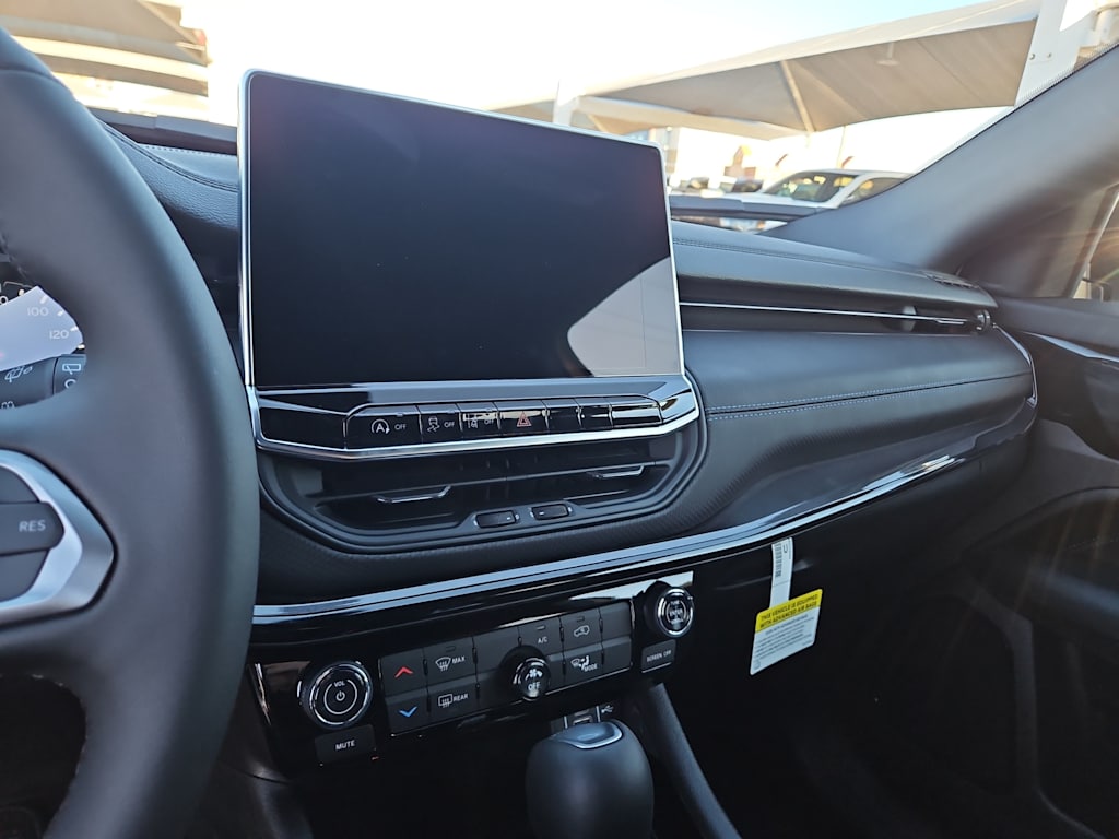 Thumbnail: 2026 Jeep Compass - 14