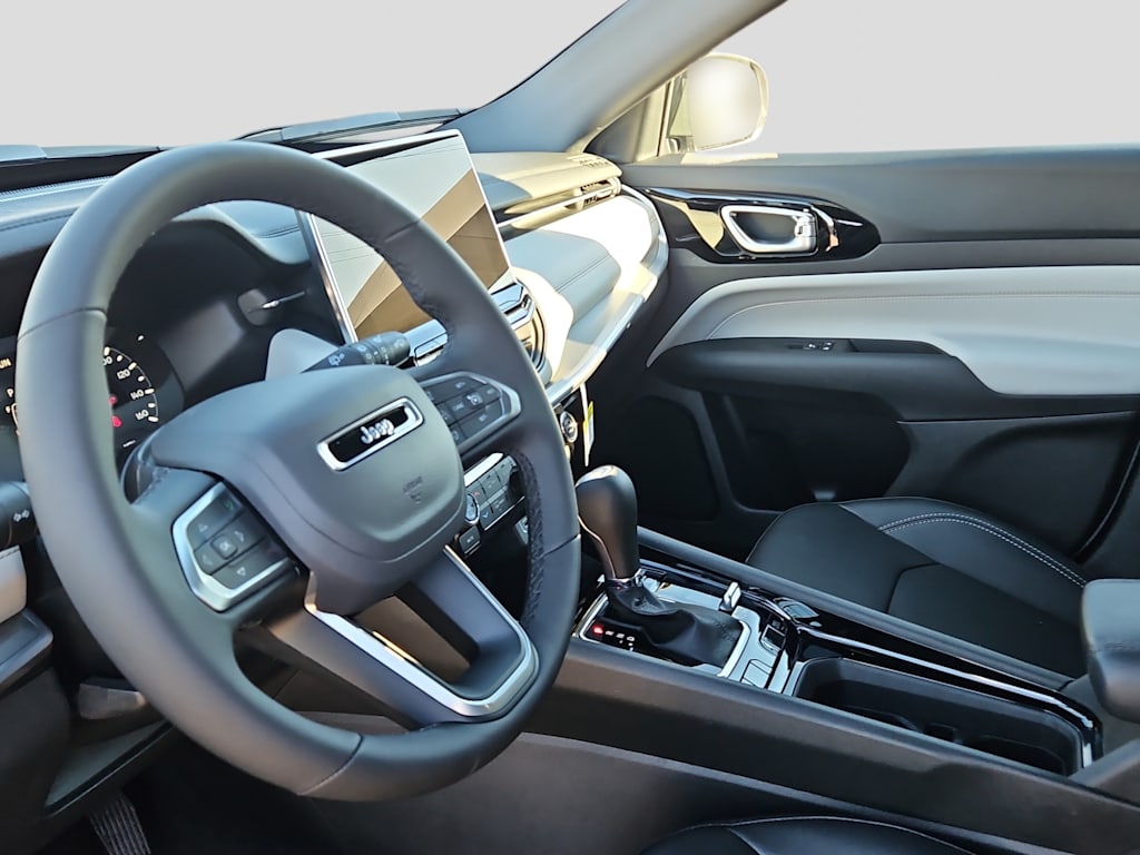 Thumbnail: 2026 Jeep Compass - 2