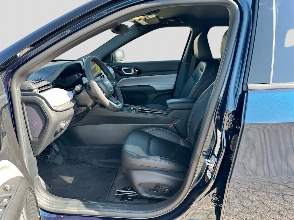 Thumbnail: 2026 Jeep Compass - 11