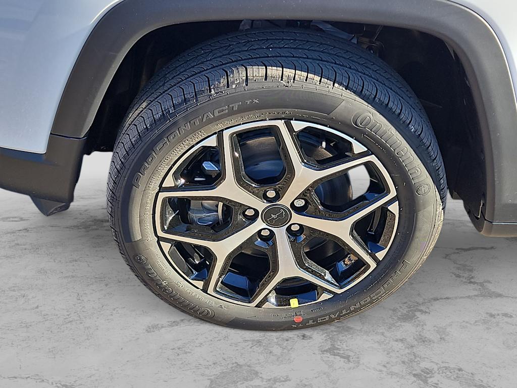 Thumbnail: 2026 Jeep Compass - 8