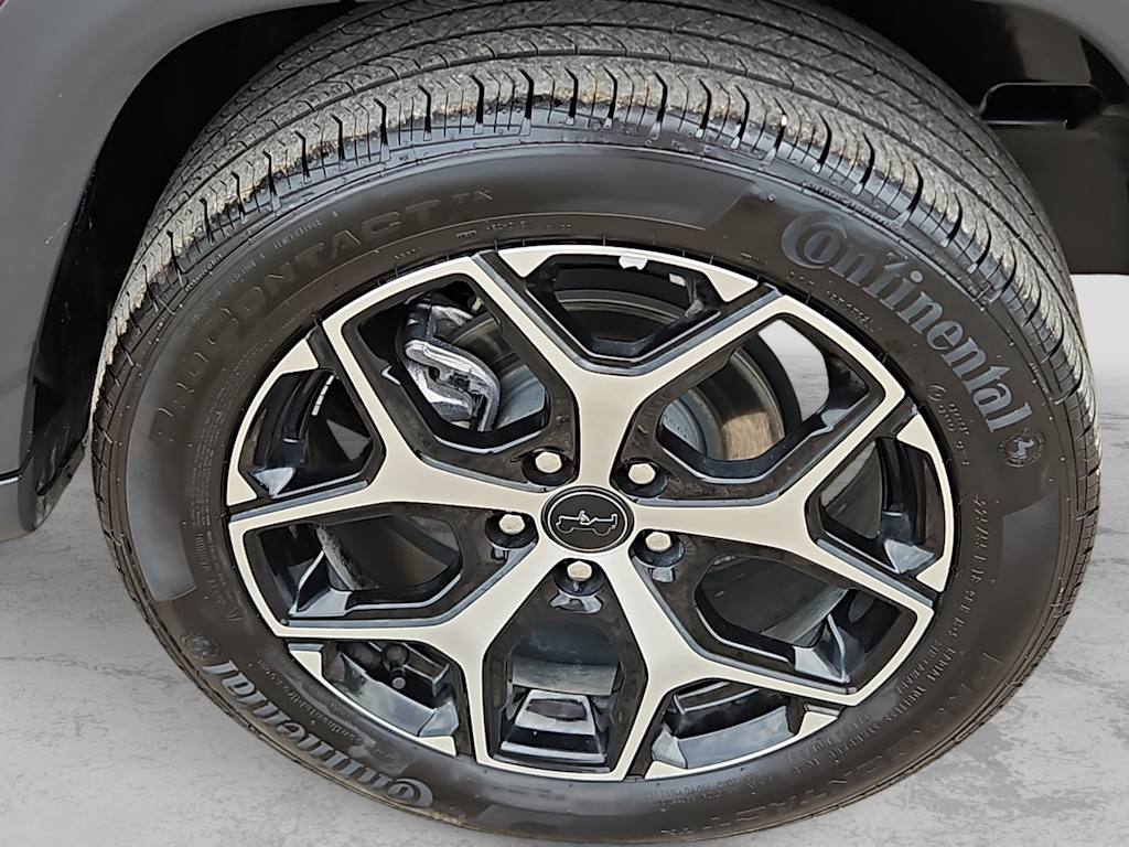 Thumbnail: 2025 Jeep Compass - 8
