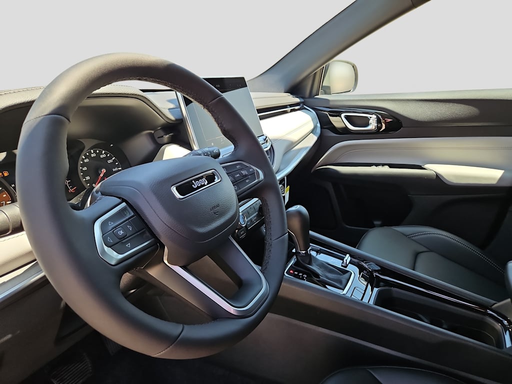 Thumbnail: 2026 Jeep Compass - 2