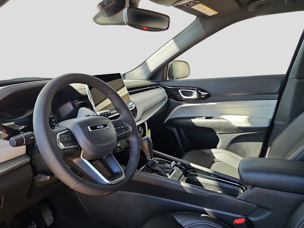 Thumbnail: 2026 Jeep Compass - 2