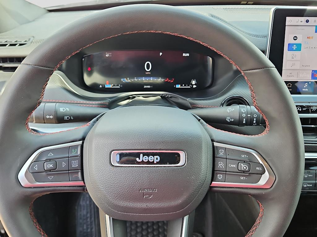 Thumbnail: 2025 Jeep Compass - 24