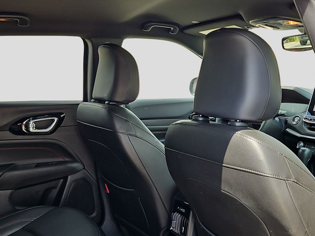 Thumbnail: 2025 Jeep Compass - 23