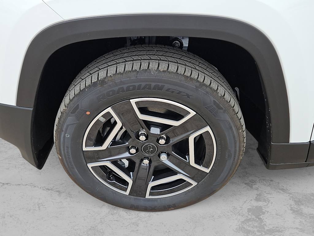 Thumbnail: 2026 Jeep Cherokee - 8