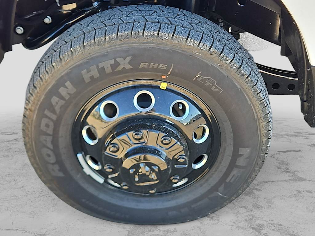 Thumbnail: 2026 RAM 3500 - 7