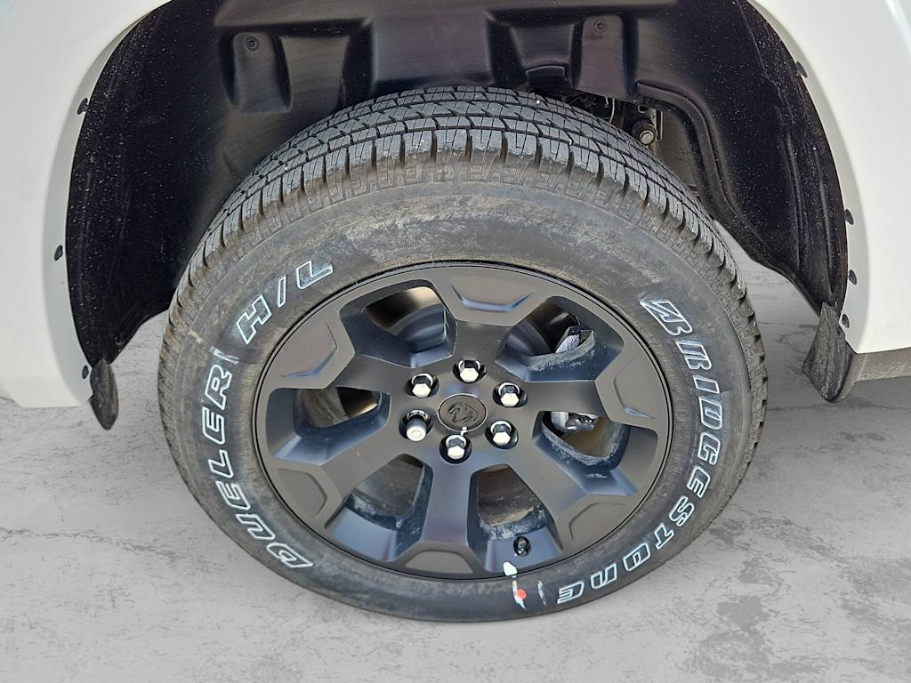 Thumbnail: 2026 RAM 1500 - 7