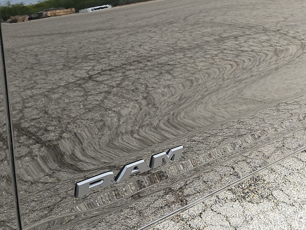 Thumbnail: 2026 RAM 1500 - 7