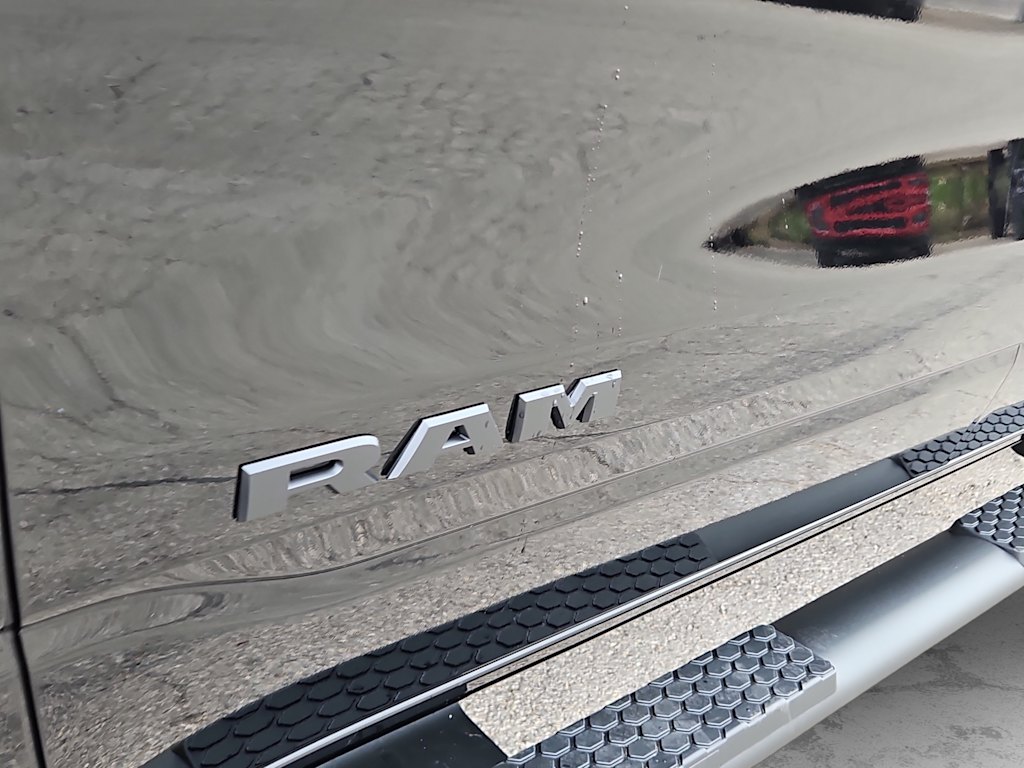 Thumbnail: 2026 RAM 1500 - 7