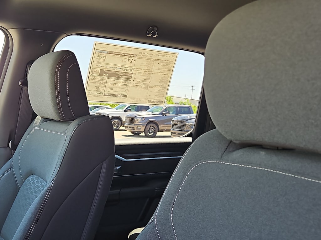 Thumbnail: 2026 RAM 1500 - 17