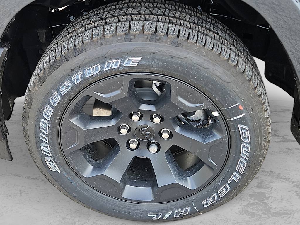 Thumbnail: 2026 RAM 1500 - 8