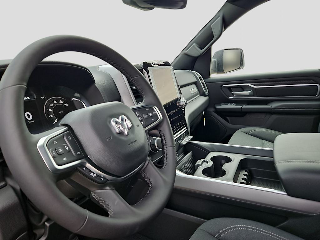 Thumbnail: 2026 RAM 1500 - 2