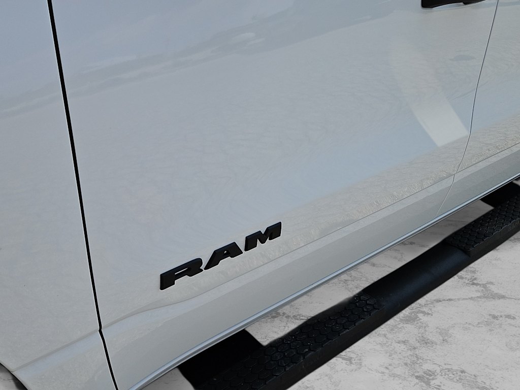 Thumbnail: 2026 RAM 1500 - 6