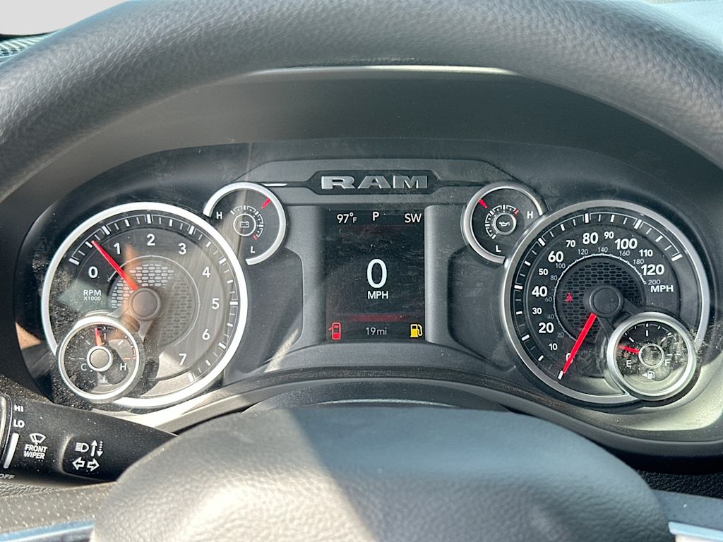 Thumbnail: 2026 RAM 1500 - 15