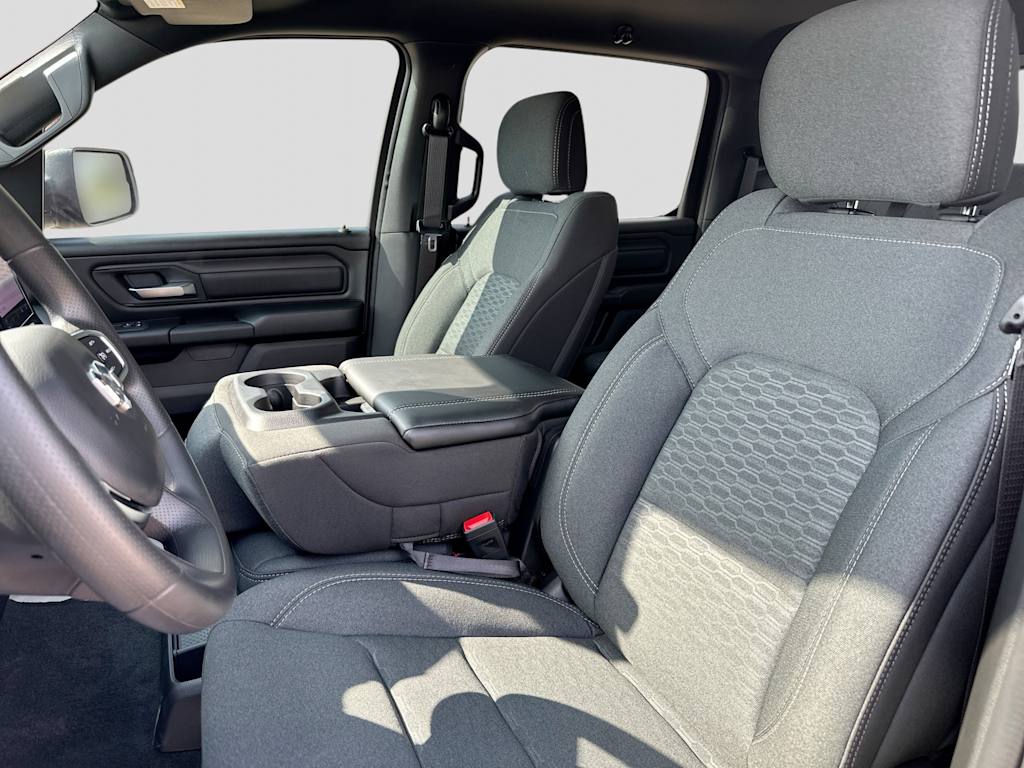 Thumbnail: 2026 RAM 1500 - 10