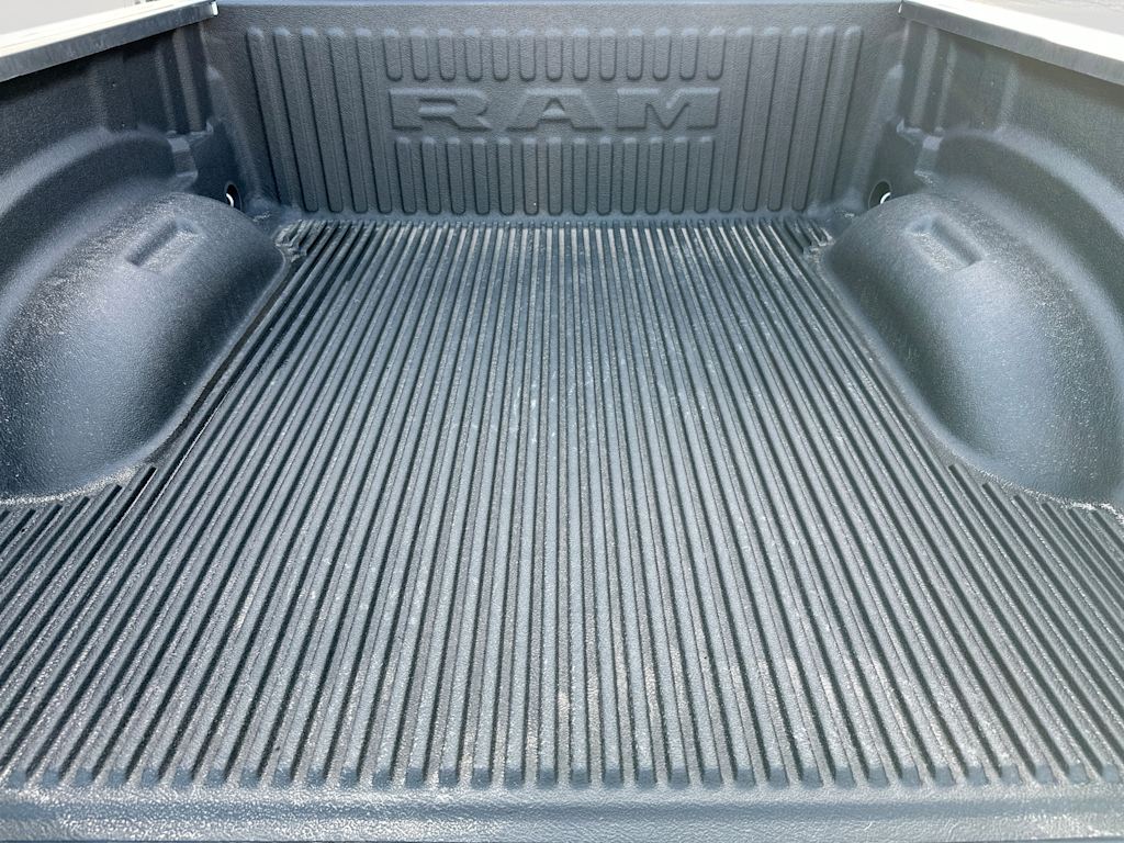 Thumbnail: 2026 RAM 1500 - 14