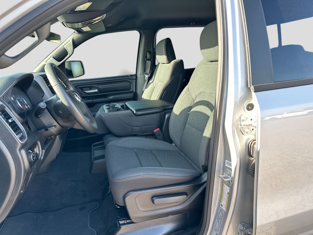 Thumbnail: 2026 RAM 1500 - 10