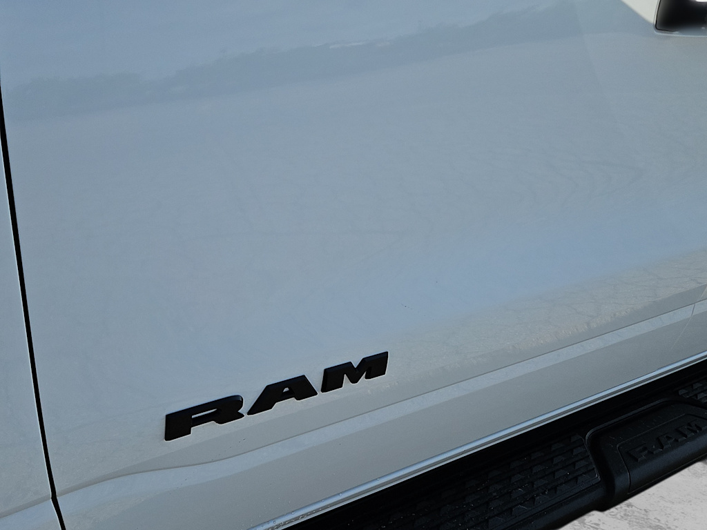 Thumbnail: 2026 RAM 1500 - 6