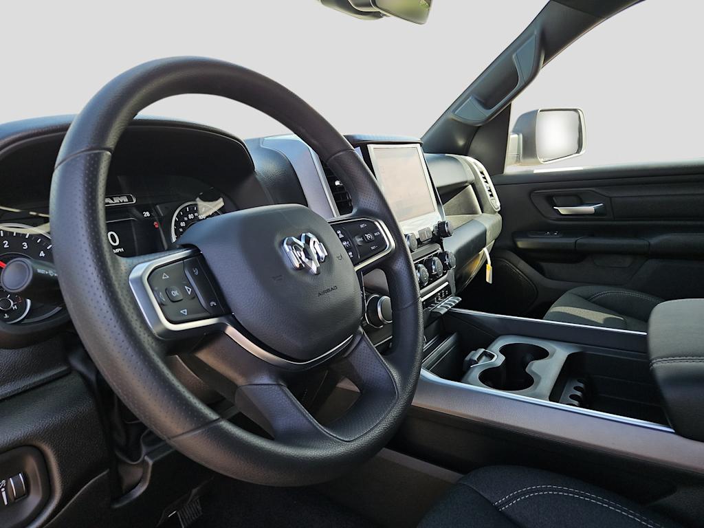 Thumbnail: 2026 RAM 1500 - 2