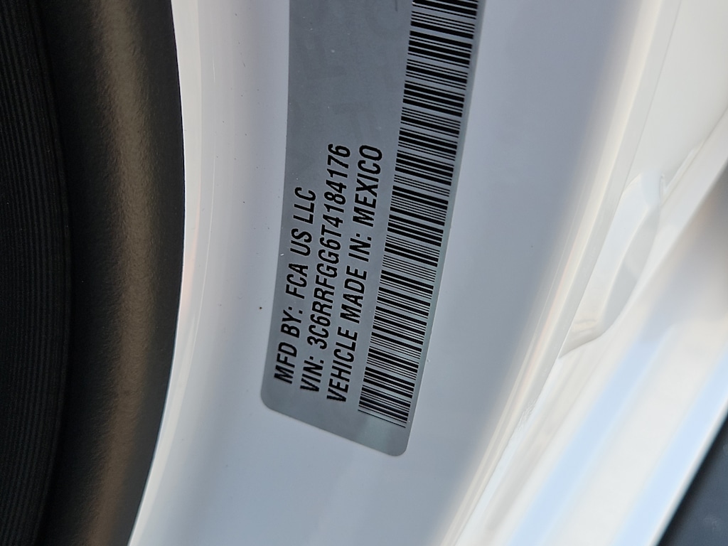 Thumbnail: 2026 RAM 1500 - 15