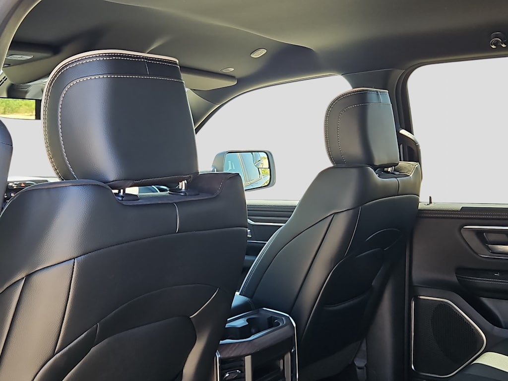Thumbnail: 2026 RAM 1500 - 10