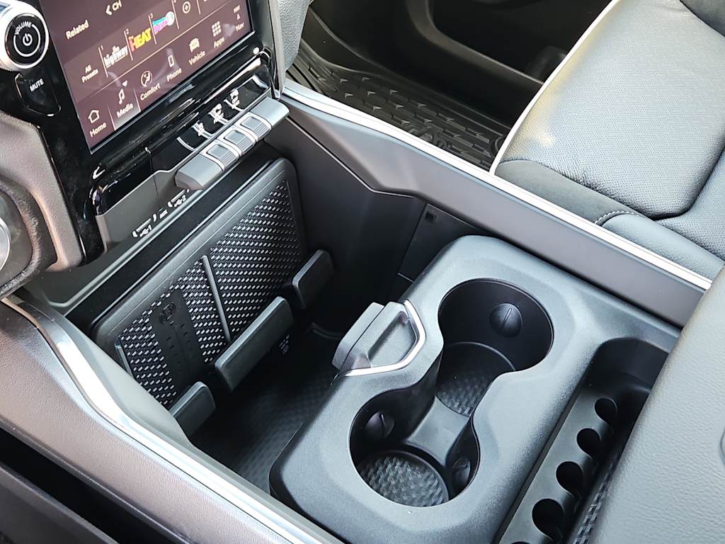 Thumbnail: 2026 RAM 1500 - 23