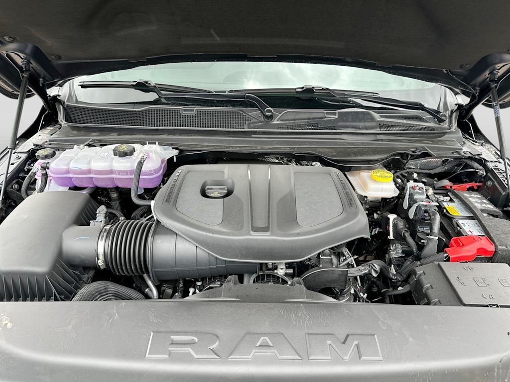 Thumbnail: 2026 RAM 1500 - 9