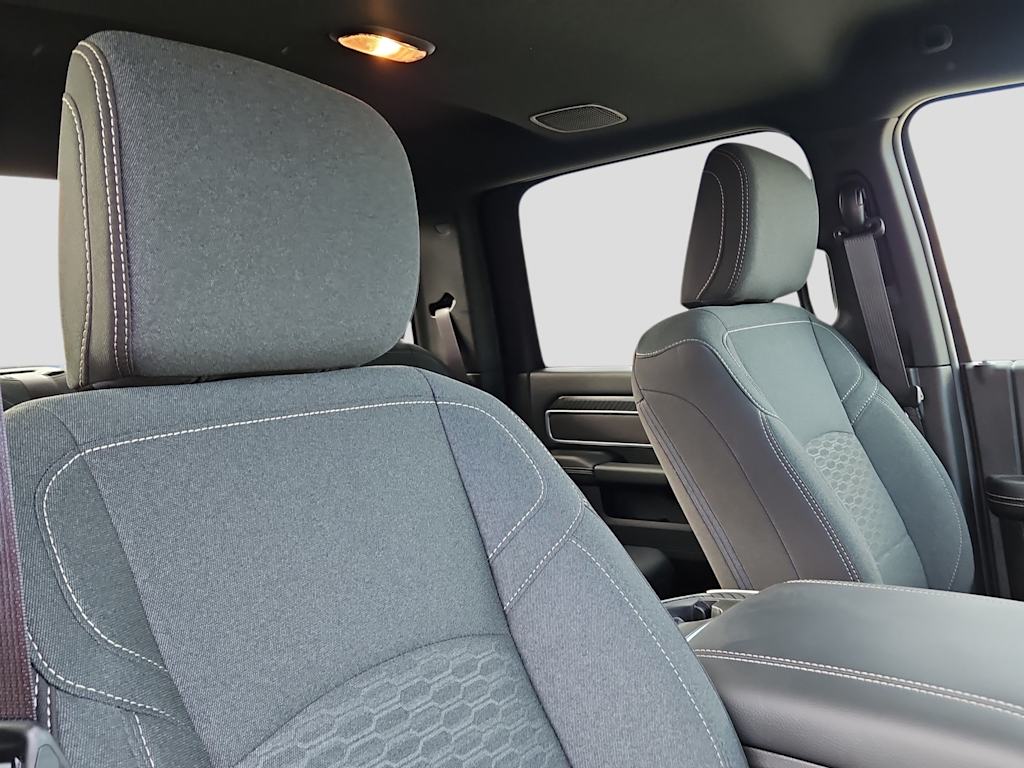 Thumbnail: 2026 RAM 2500 - 9