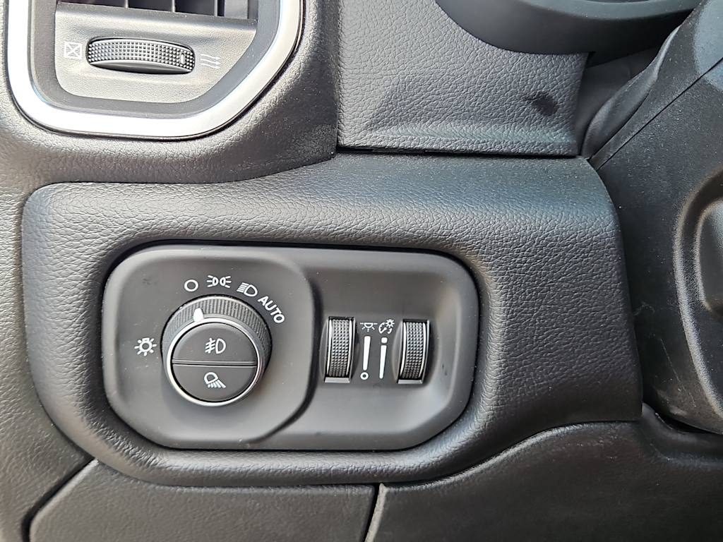 Thumbnail: 2026 RAM 2500 - 25