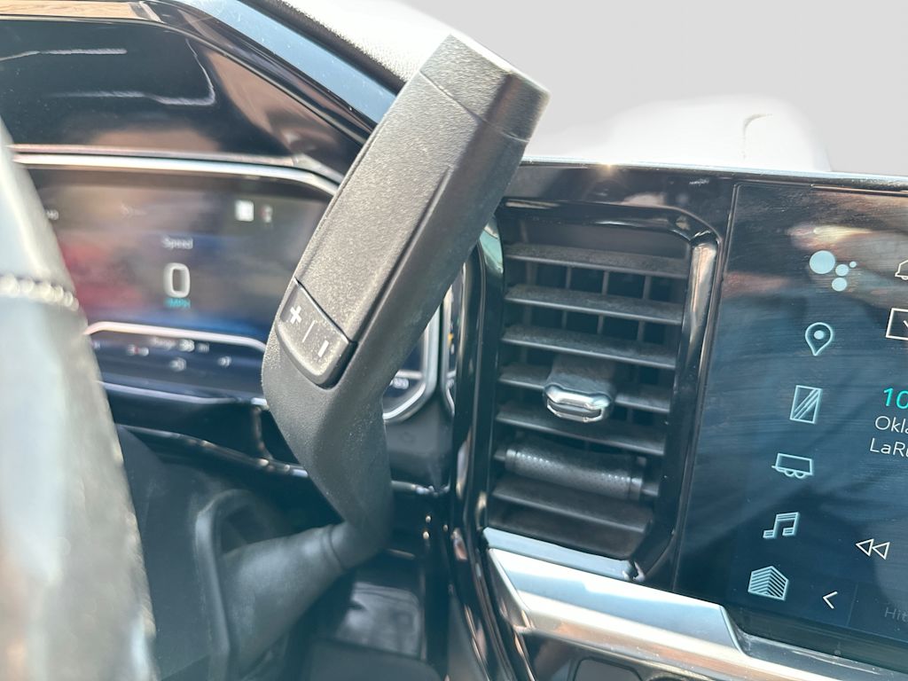 Thumbnail: 2022 Chevrolet Silverado 1500 - 14