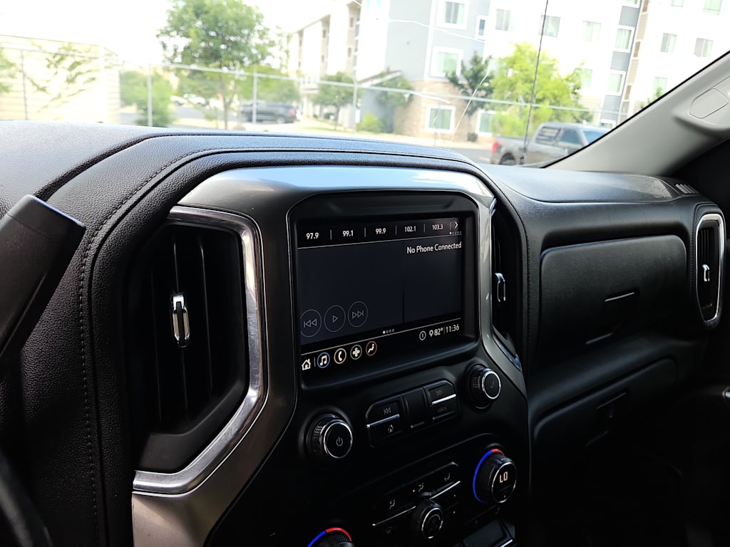 Thumbnail: 2020 Chevrolet Silverado 1500 - 24