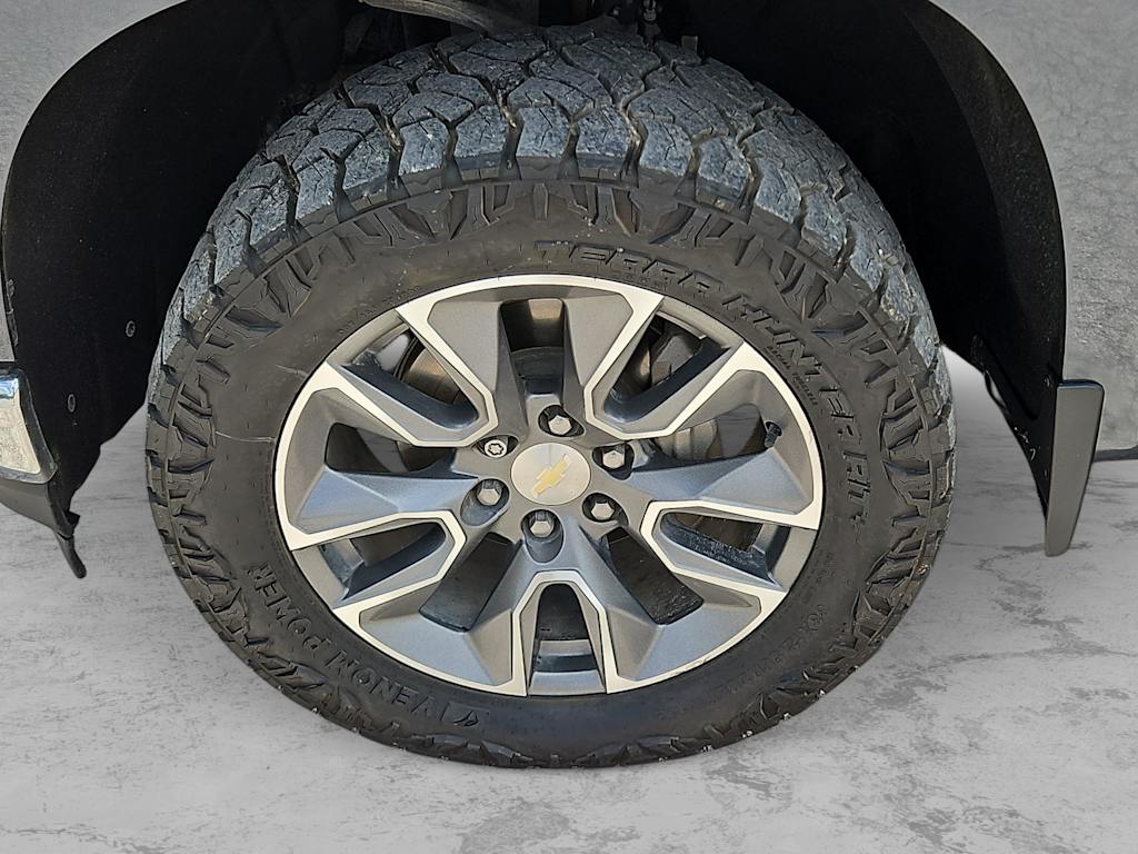 Thumbnail: 2020 Chevrolet Silverado 1500 - 8