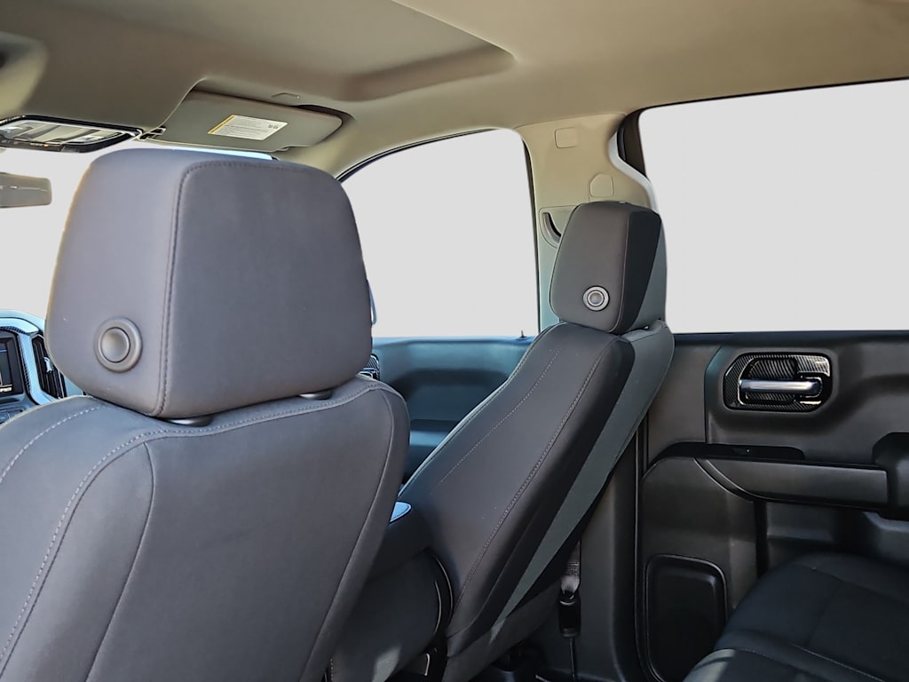 Thumbnail: 2021 Chevrolet Silverado 1500 - 11