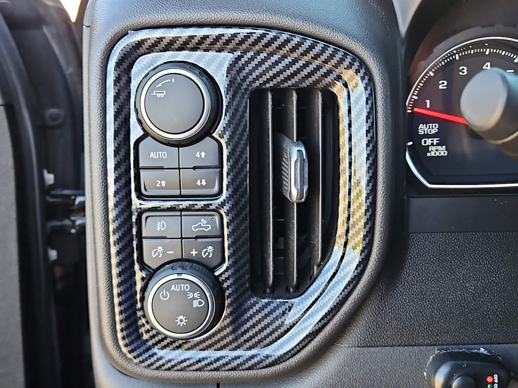 Thumbnail: 2021 Chevrolet Silverado 1500 - 23