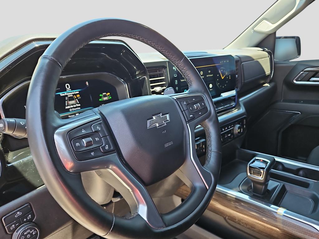 Thumbnail: 2024 Chevrolet Silverado 1500 - 2