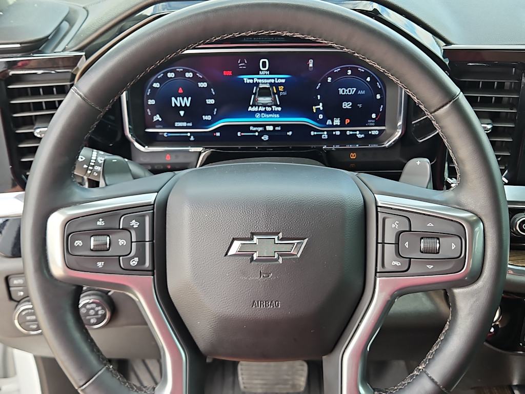 Thumbnail: 2024 Chevrolet Silverado 1500 - 24