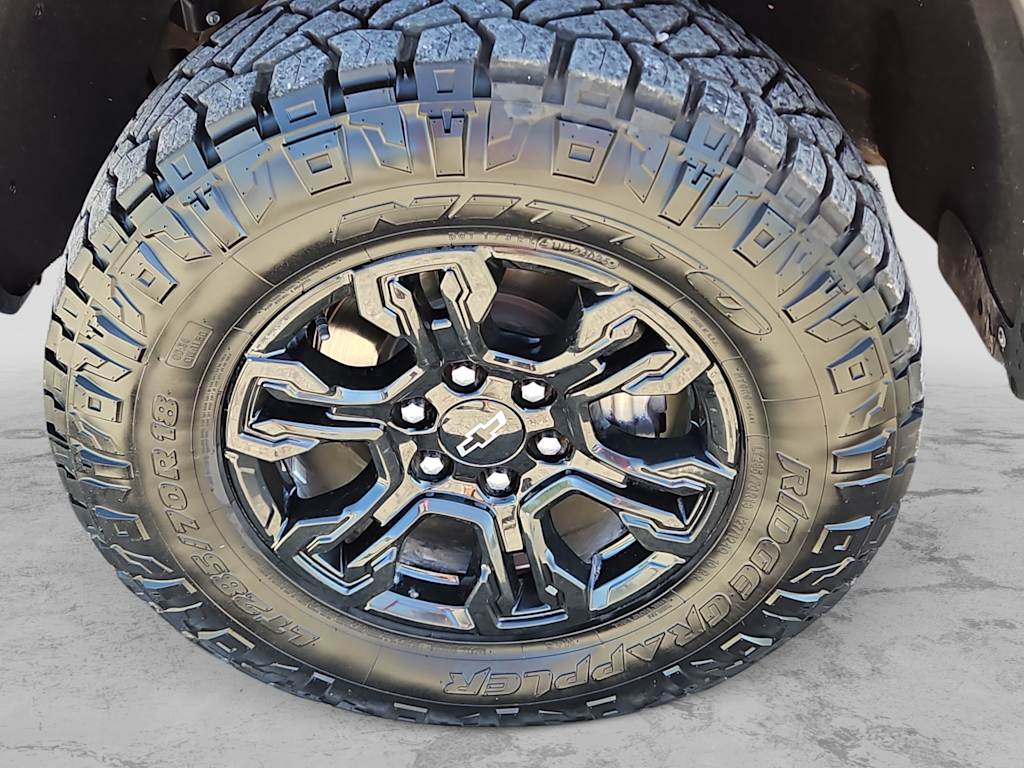 Thumbnail: 2024 Chevrolet Silverado 1500 - 7
