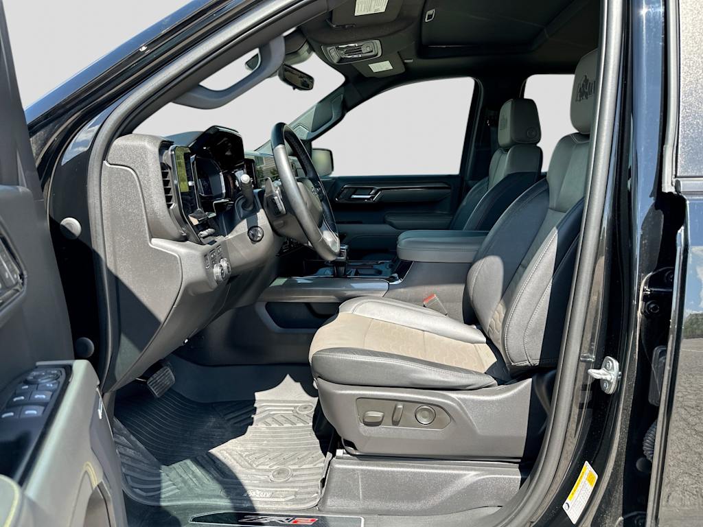 Thumbnail: 2023 Chevrolet Silverado 1500 - 10