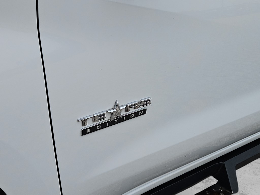 Thumbnail: 2021 Chevrolet Silverado 1500 - 6
