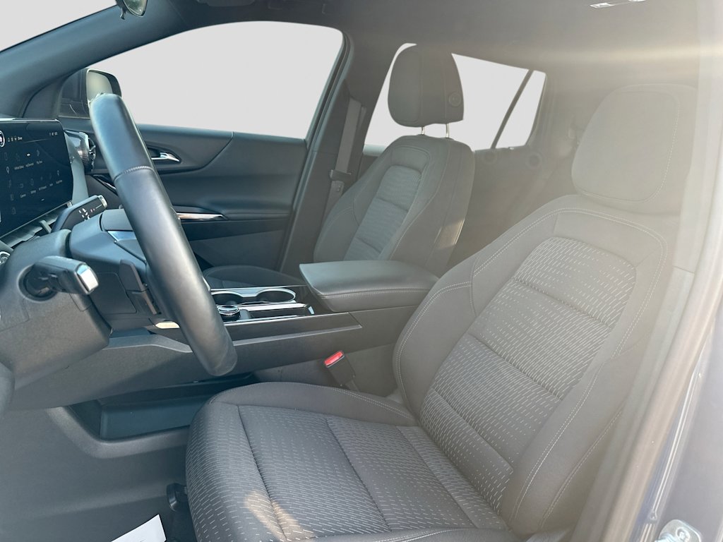 Thumbnail: 2026 Chevrolet Equinox - 12