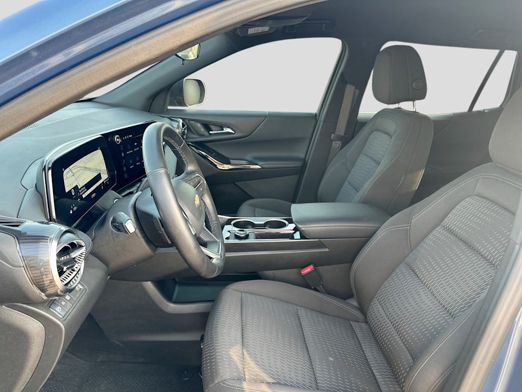 Thumbnail: 2026 Chevrolet Equinox - 11