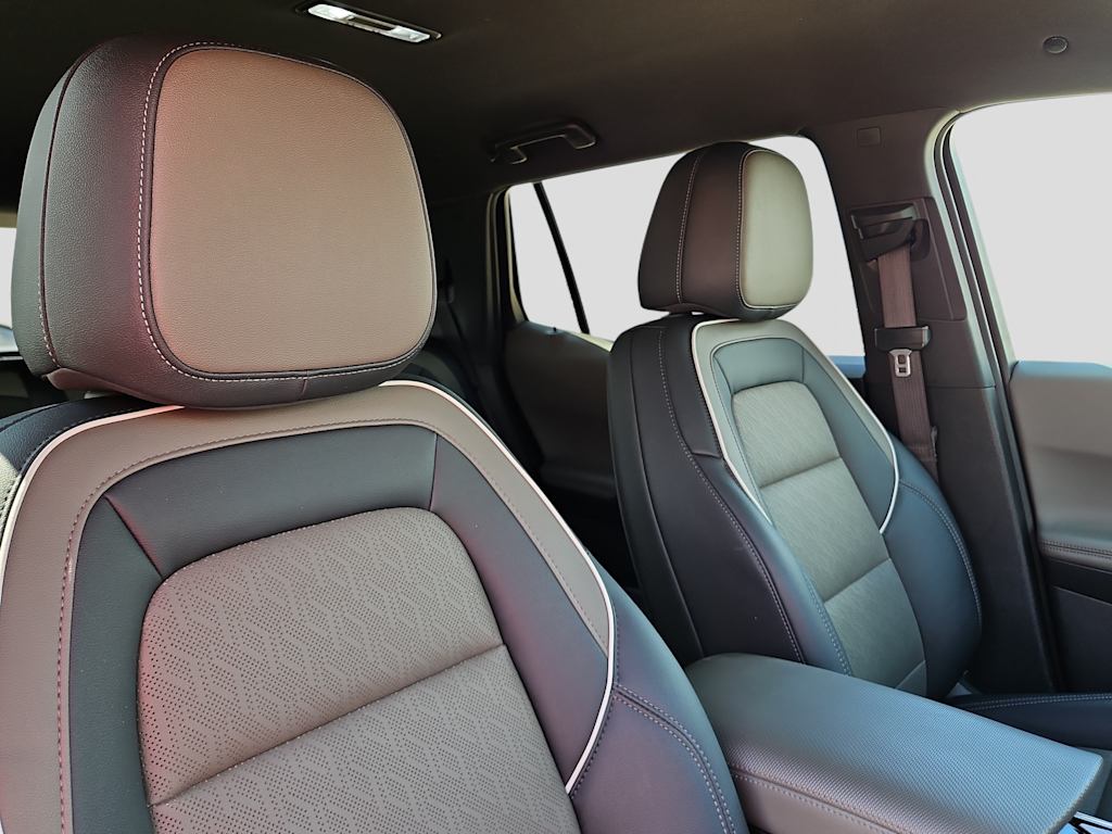 Thumbnail: 2025 Chevrolet Equinox - 24