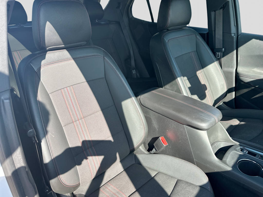Thumbnail: 2023 Chevrolet Equinox - 28