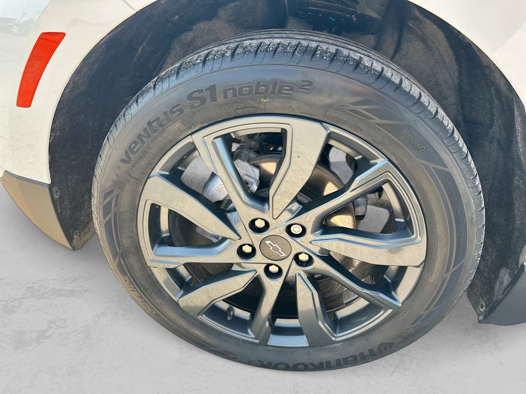 Thumbnail: 2023 Chevrolet Equinox - 8