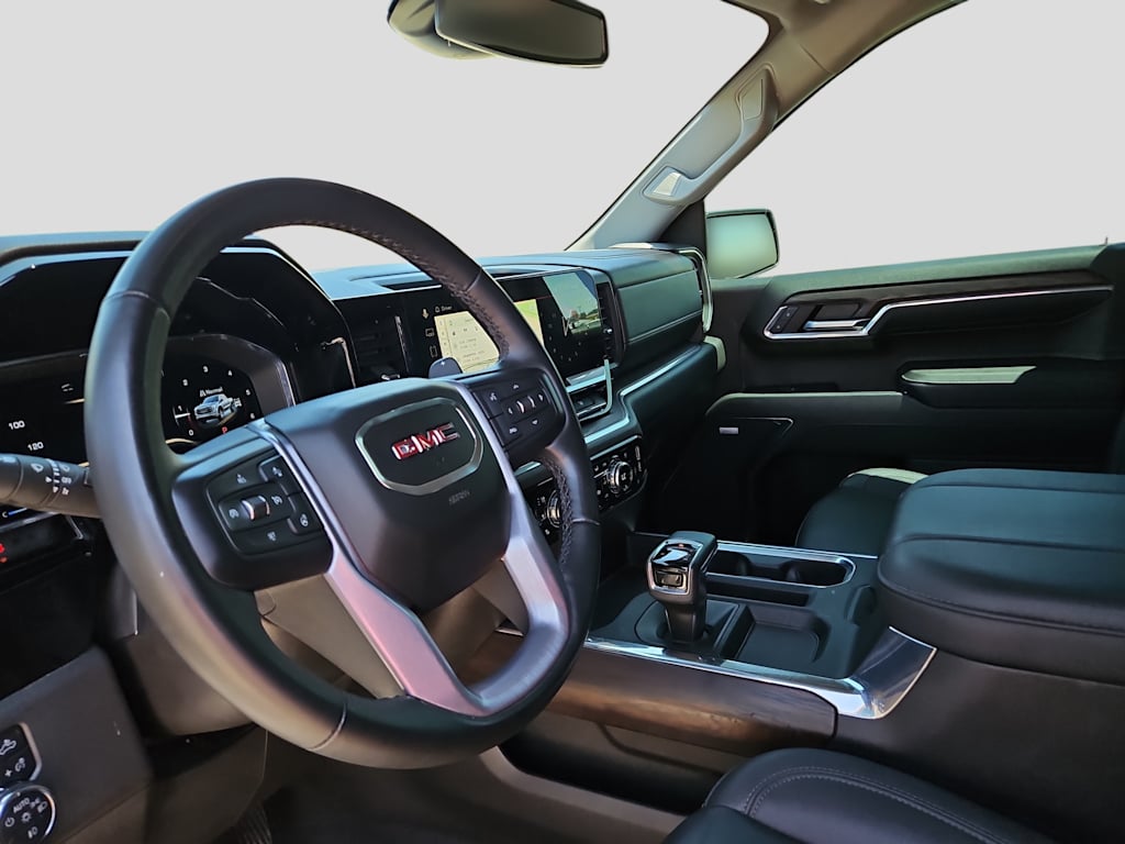 Thumbnail: 2023 GMC Sierra 1500 - 2