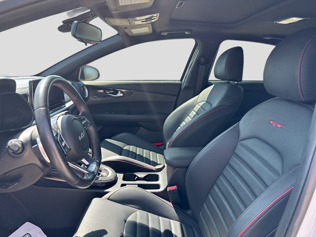 Thumbnail: 2024 Kia Forte - 10