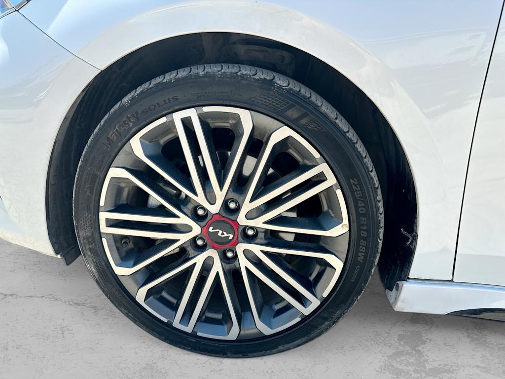 Thumbnail: 2024 Kia Forte - 7